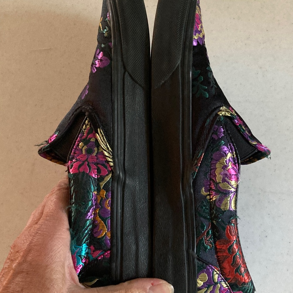 Vans Black Slip-On with Colorful Floral Embroidery - Picture 7 of 10